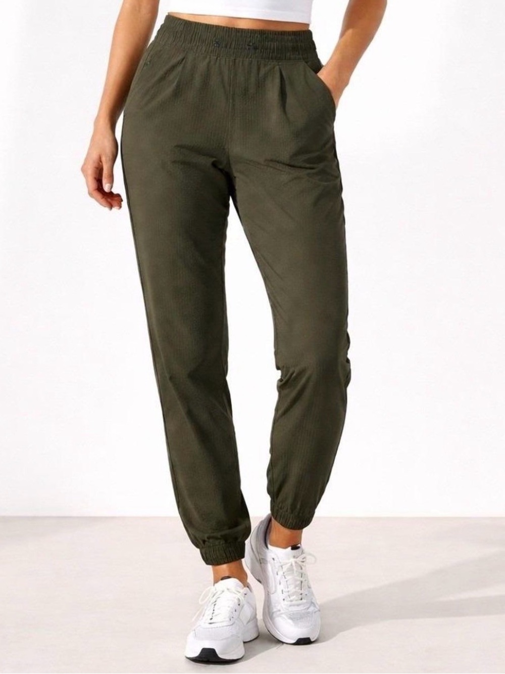 Athleta Textured Brooklyn Jogger Olive Green Size 4